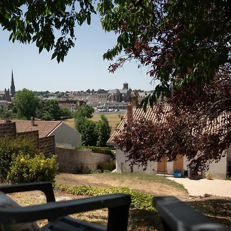 Maison De La Rochejaquelein Ferienhaus Saint-Laurent-sur-Sèvre