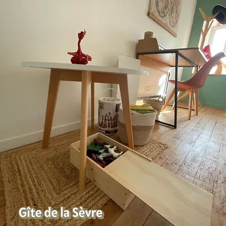 Maison De La Rochejaquelein Saint-Laurent-sur-Sèvre