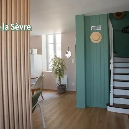 Maison De La Rochejaquelein Casa de Férias Saint-Laurent-sur-Sèvre