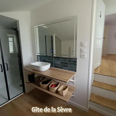 Maison De La Rochejaquelein 度假居 *