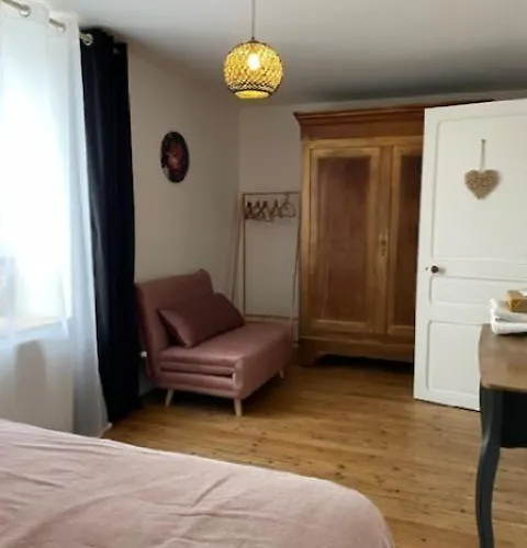 Maison De La Rochejaquelein *