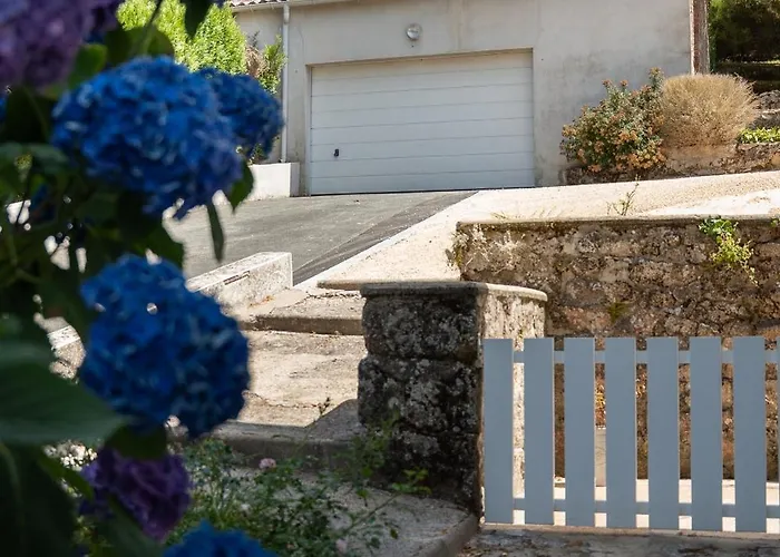 Maison De La Rochejaquelein